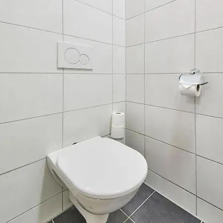 Apartment 1 *